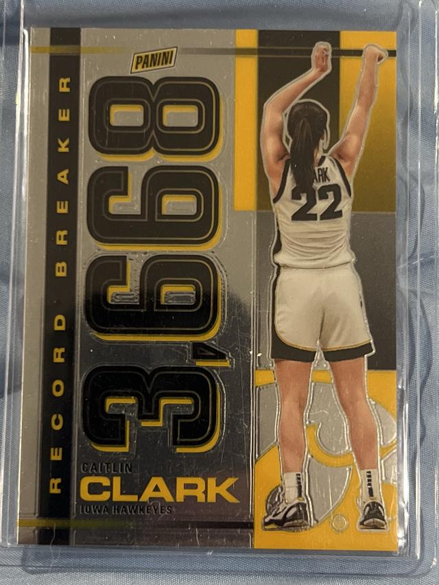 2024 Panini Caitlin Clark Collection Record Breaker #RB-CC