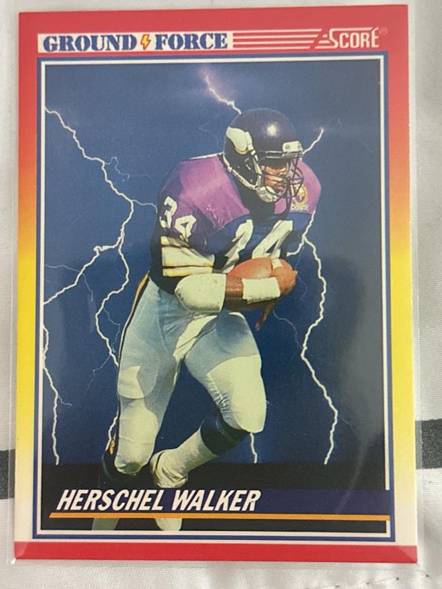 1990 Score Football Herschel Walker Ground Force #561