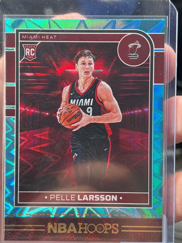 2024-25 Panini NBA Hoops Basketball Pelle Larsson Rookies Teal Explosion