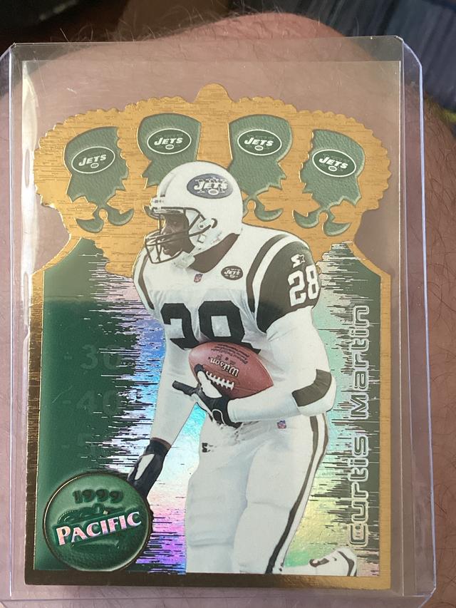 1999 Pacific Curtis Martin ﻿Gold Crown Die Cuts  #25