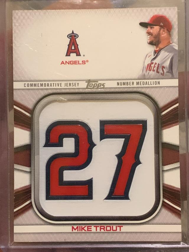 2022 Topps Series 1 Mike Trout PLAYER JERSEY NUMBER MEDALLIONS #JNM-MT