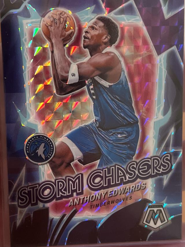 2023-24 Panini Mosaic Anthony Edwards Storm Chasers #18