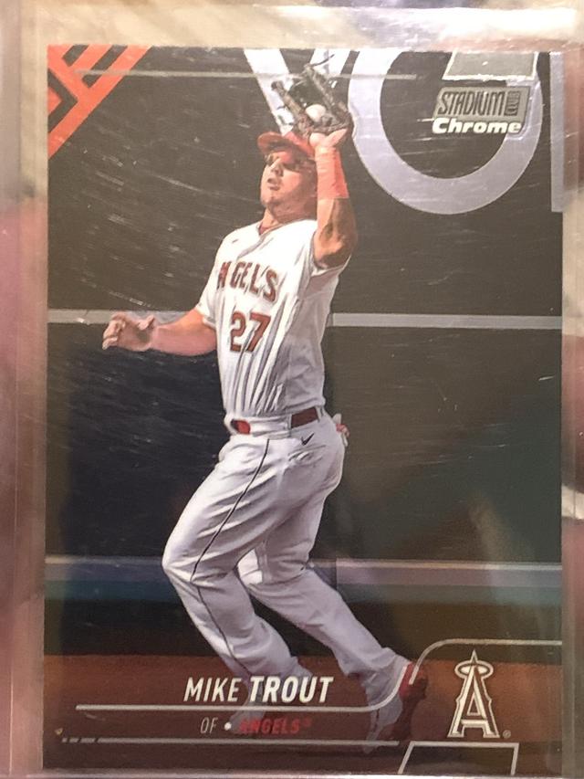 2022 Topps Stadium Club Mike Trout BASE CARDS CHROME VARIATION Refractor #200