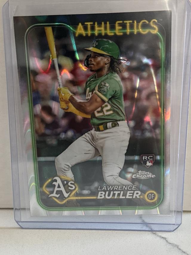 2024 Topps Chrome Lawrence Butler ﻿Base Set RayWave Refractors #5