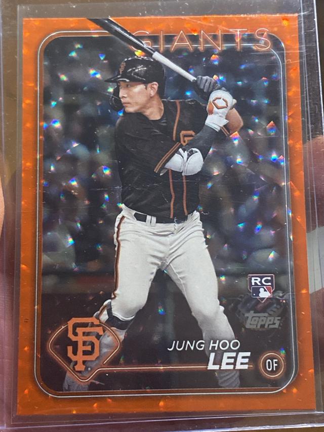 2024 Topps Series 2 Jung Hoo Lee BASE SET Orange Foil /299 #691