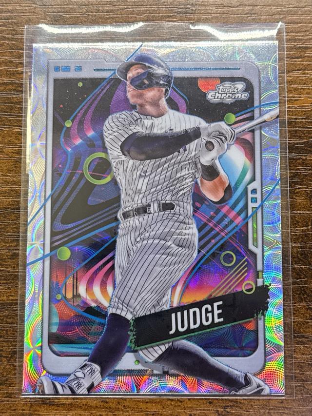 2024 Topps Cosmic Chrome Aaron Judge ﻿Nucleus Refractors #68