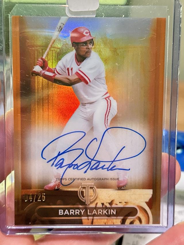 2024 Topps Tribute Barry Larkin PILLARS OF THE GAME AUTOGRAPHS #PTGA-BL