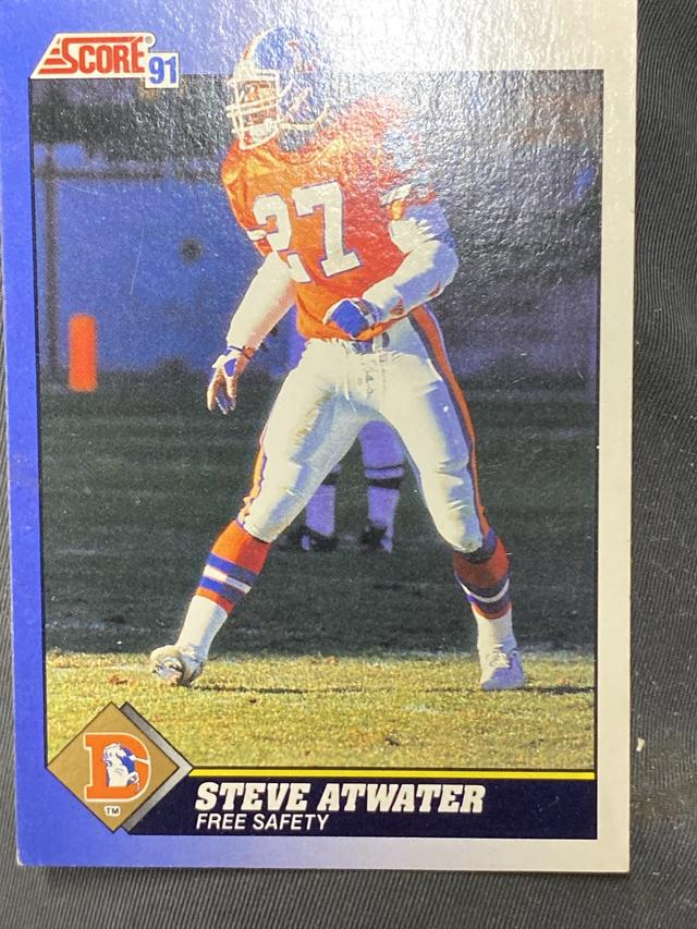 1991 Score Football Steve Atwater ﻿Base #23