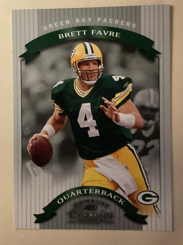 2002 Donruss Classics Football Brett Favre ﻿Base #16