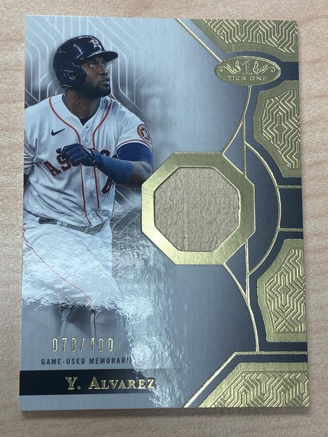 2023 Topps Tier One Yordan Alvarez Relics Design B Checklist #T1R-YA