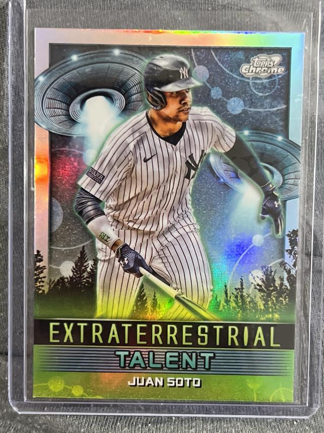 2024 Topps Cosmic Chrome Juan Soto Extraterrestrial Talent #ET-5