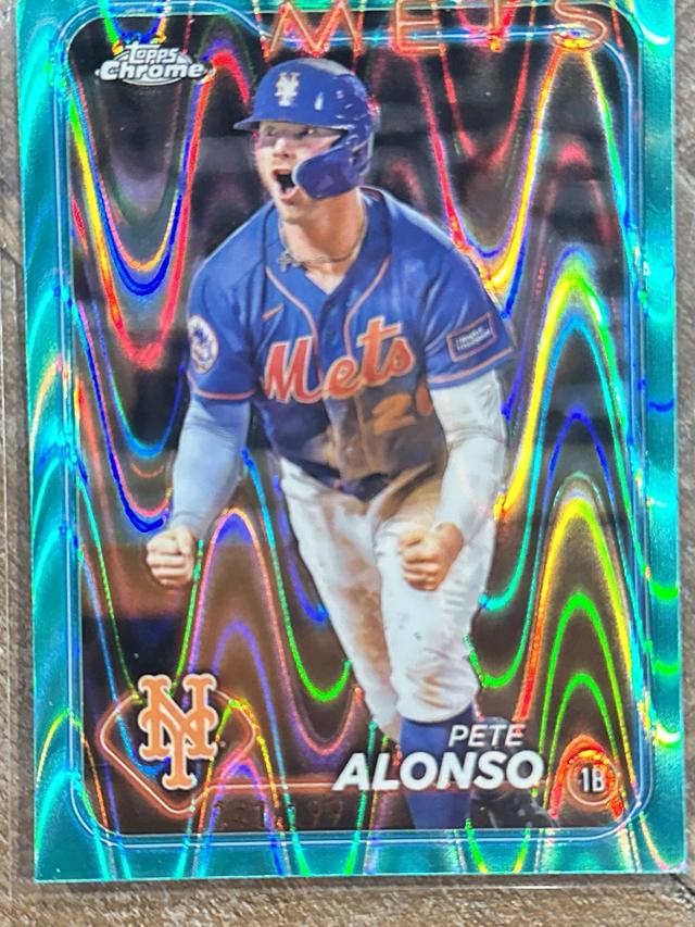 2024 Topps Chrome Pete Alonso ﻿Base Set Base #269