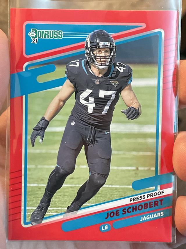 2021 Donruss Football Joe Schobert Base Set Red #135