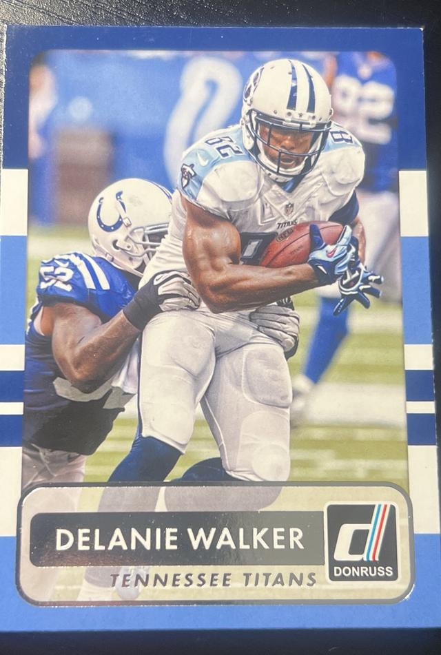 2015 Donruss Football Delanie Walker Base Set #127