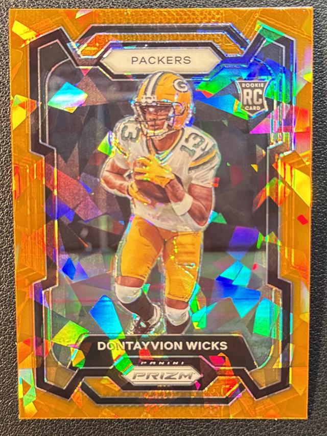 2023 Panini Prizm Football Dontayvion Wicks Orange Ice Prizms #333