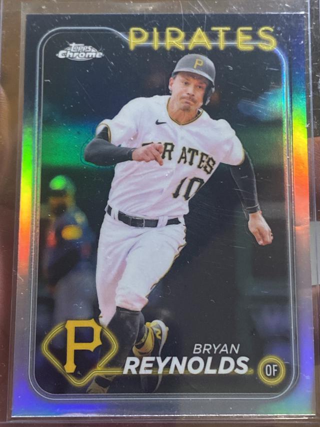 2024 Topps Chrome Bryan Reynolds ﻿Base Set Refractors #146