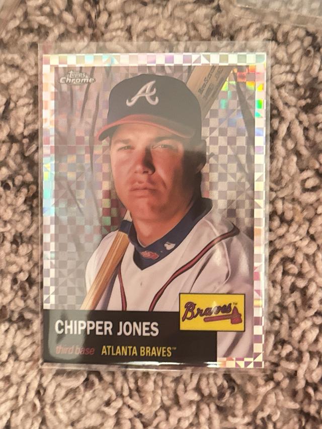 2022 Topps Chrome Platinum Chipper Jones ﻿Base Set X-Fractors #40