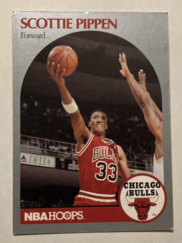 1990-91 Hoops Basketball Scottie Pippen ﻿Base #69