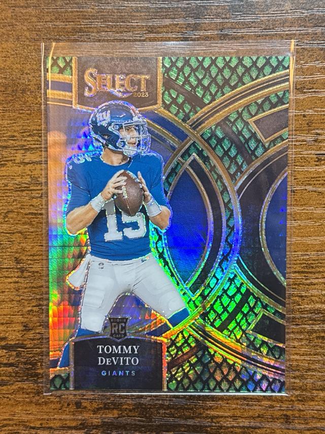 2024 Panini Select Football Tommy DeVito Dragon Scale Premier Level /70 RC