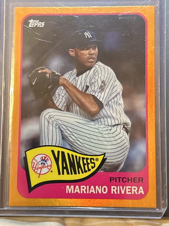 2023 Topps Archives Mariano Rivera 1965 Topps Orange Hot Foil /15 #160