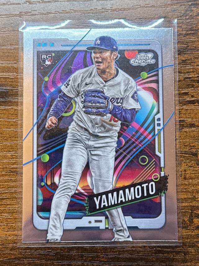 2024 Topps Cosmic Chrome Yoshinobu Yamamoto ﻿Base Set #125