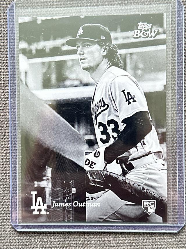 2023 Topps Black and White James Outman Base #98