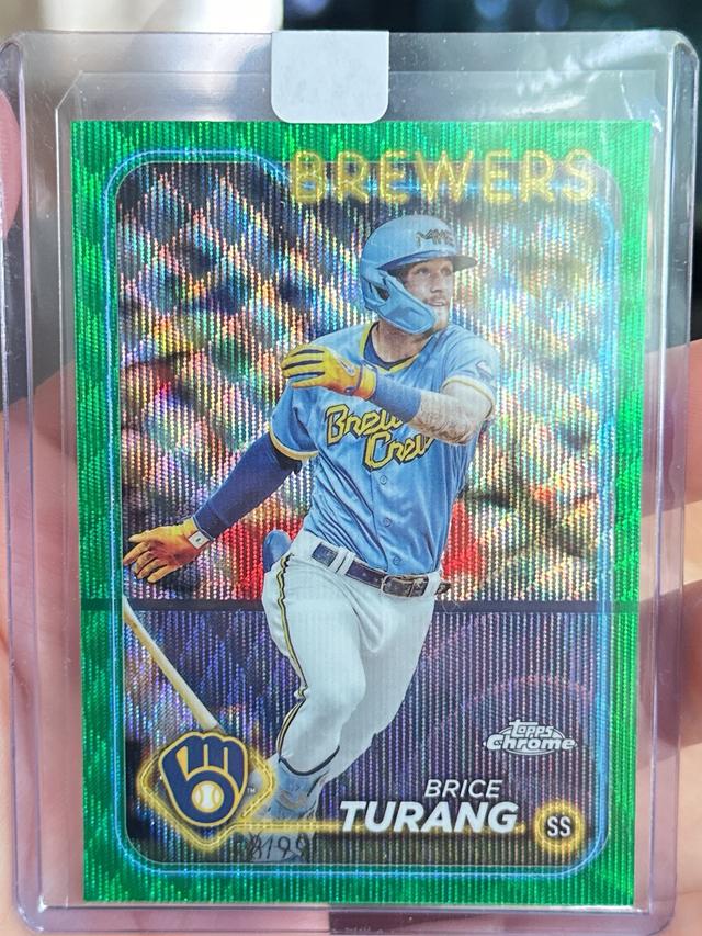 2024 Topps Chrome Brice Turang ﻿Base Set Green Wave Refractors /99 #272