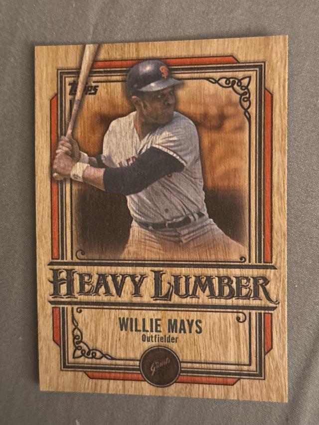 2025 Topps Series 1 Willie Mays Heavy Lumber #HL-14