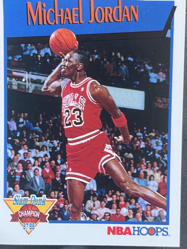 1991-92 NBA Hoops Basketball Michael Jordan ﻿Slam Dunk #4