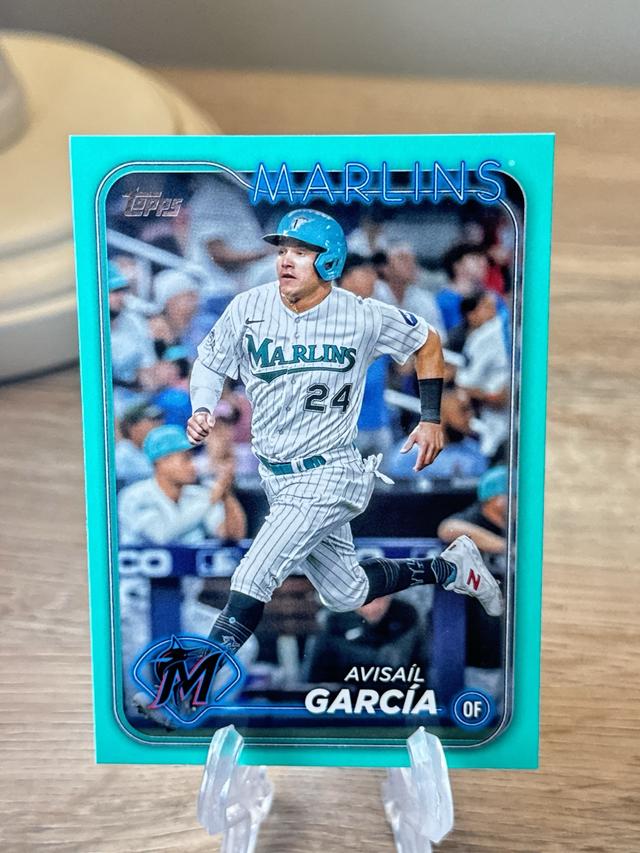 2024 Topps Series 2 Avisaíl García BASE SET Aqua #505