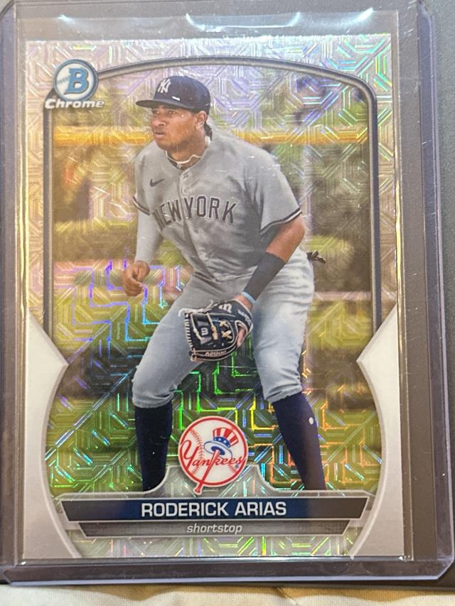 2023 Bowman Roderick Arias CHROME PROSPECTS Base #BCP-135