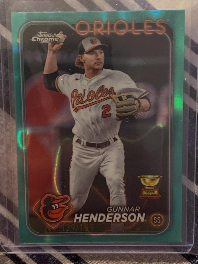 2024 Topps Chrome Gunnar Henderson ﻿Base Set Refractors /199 #36