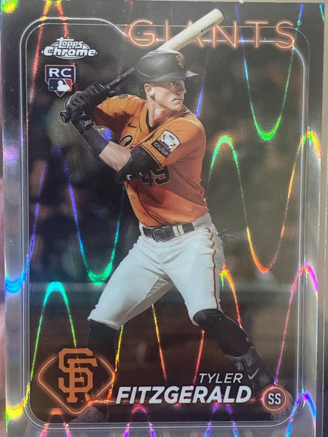 2024 Topps Chrome Tyler Fitzgerald ﻿Base Set RayWave Refractors #131