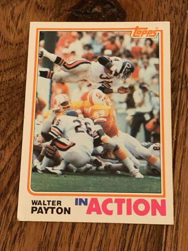 1982 Topps Football Walter Payton Base Set #303