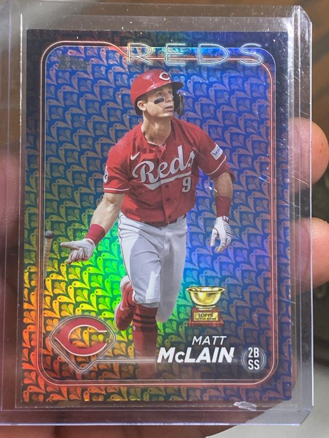 2024 Topps Series 1 Matt McLain BASE CARD SET Holiday #327