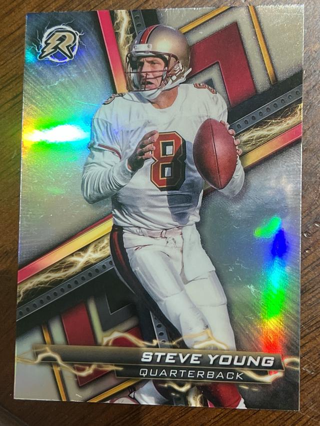 2023 Topps Composite SteveYoung Resurgence Prism Refractors #95