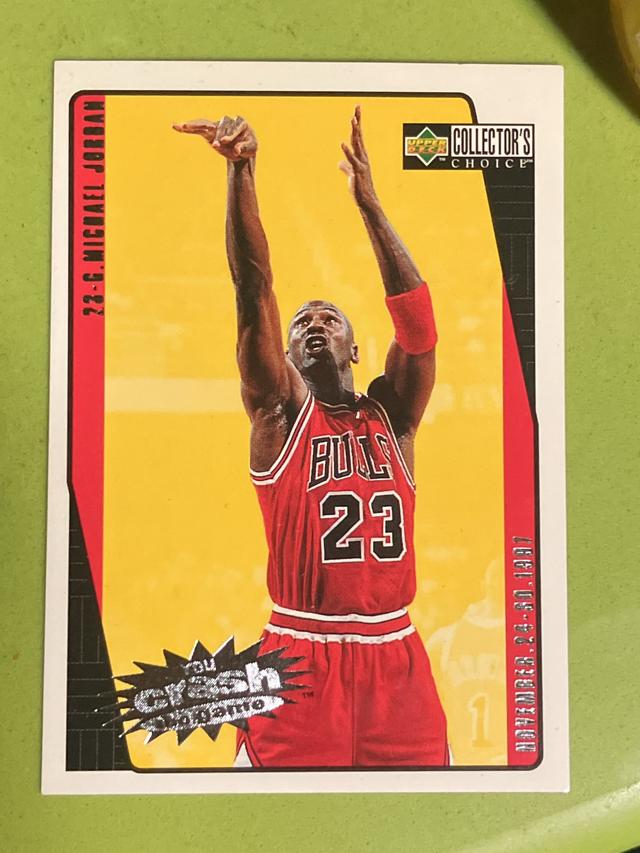 1997-98 UD Collector's Choice Michael Jordan  ﻿You Crash The Game #C30