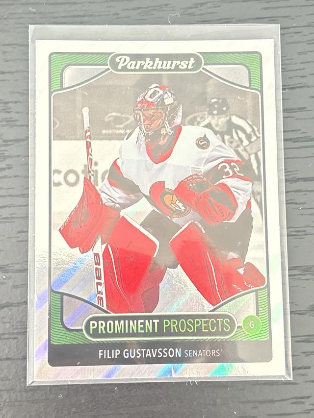 2021-22 Parkhurst Hockey Filip Gustavsson Prominent Prospects Set #PP8