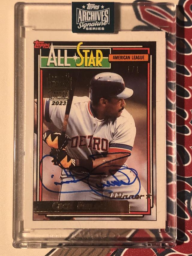 1992 Topps Cecil Fielder Base Set #397