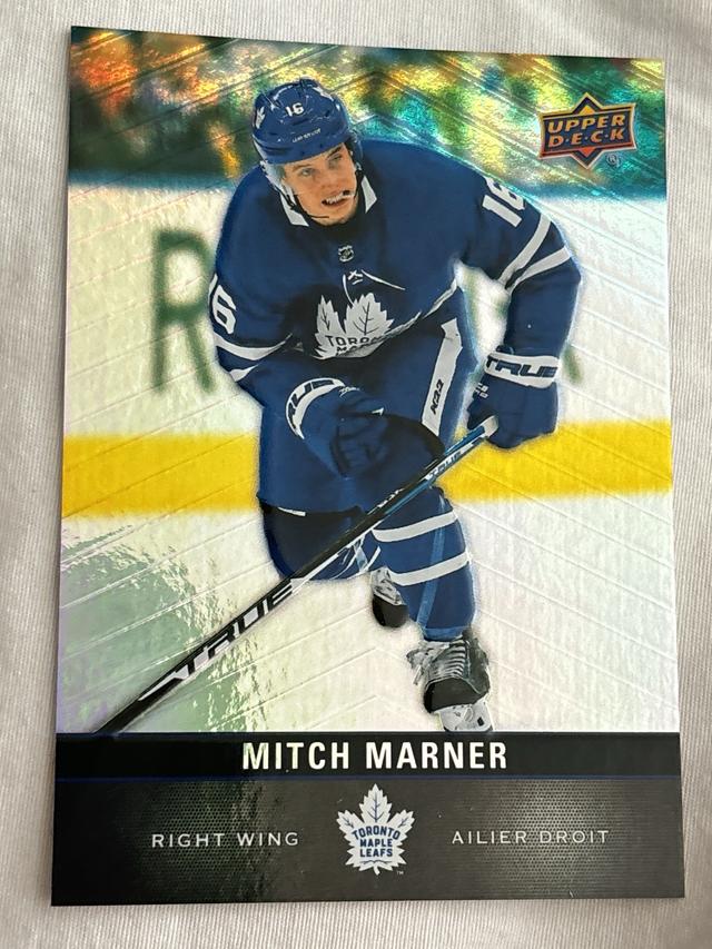 Mitch Marner Base Set #16