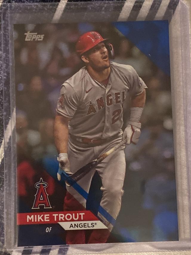 2024 Topps Flagship Collection Mike Trout ﻿Flagship Collection Blue /50 #89