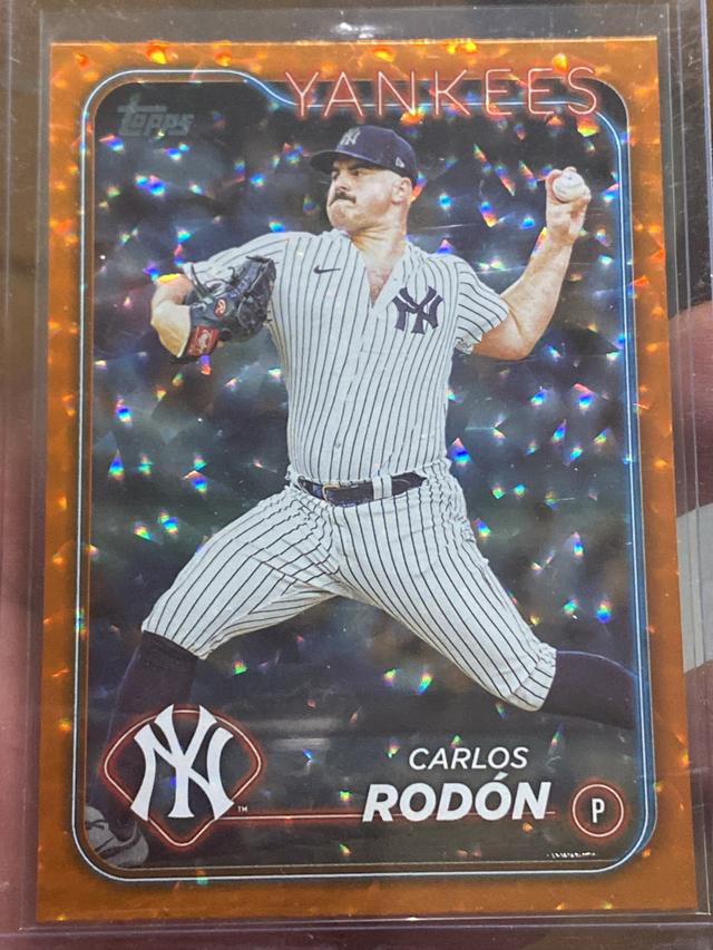 2024 Topps Series 2 Carlos Rodón BASE SET Orange Foil /299 #593