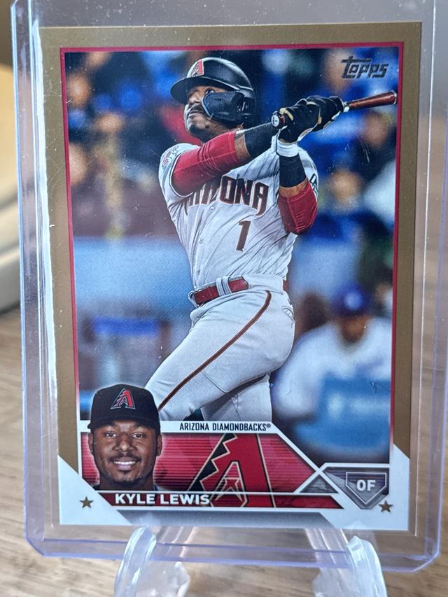 2023 Topps Update Series Kyle Lewis BASE SET Gold Parallel /2023 #US307