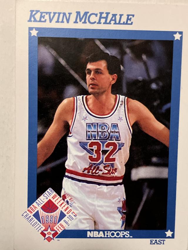 1991-92 NBA Hoops Basketball Kevin McHale Series I #14