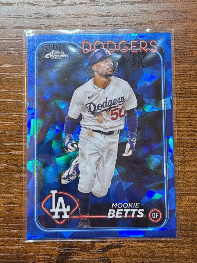 2024 Topps Chrome Sapphire Mookie Betts Dodgers #250