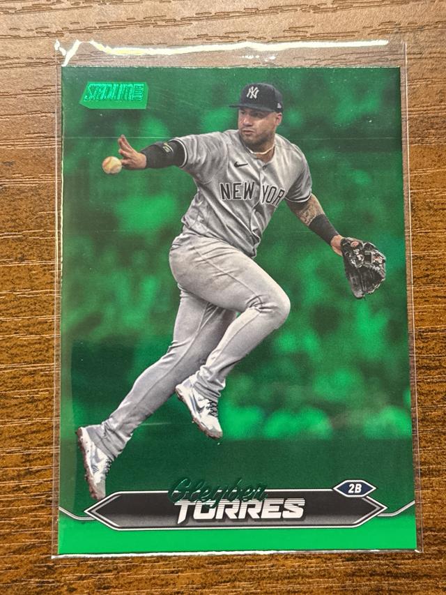 2024 Topps Stadium Club Gleyber Torres ﻿Base Set Green Foil /199 #161