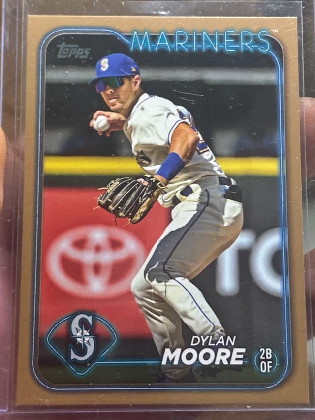 2024 Topps Series 2 Dylan Moore BASE SET Gold /2024 #441