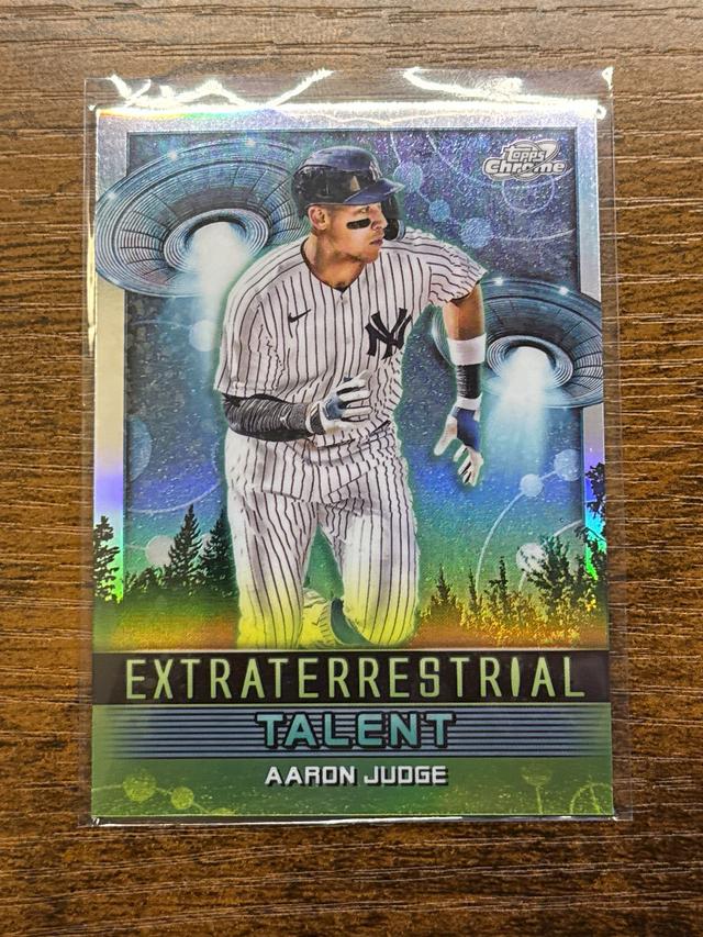 2024 Topps Cosmic Chrome Aaron Judge Extraterrestrial Talent #ET-11