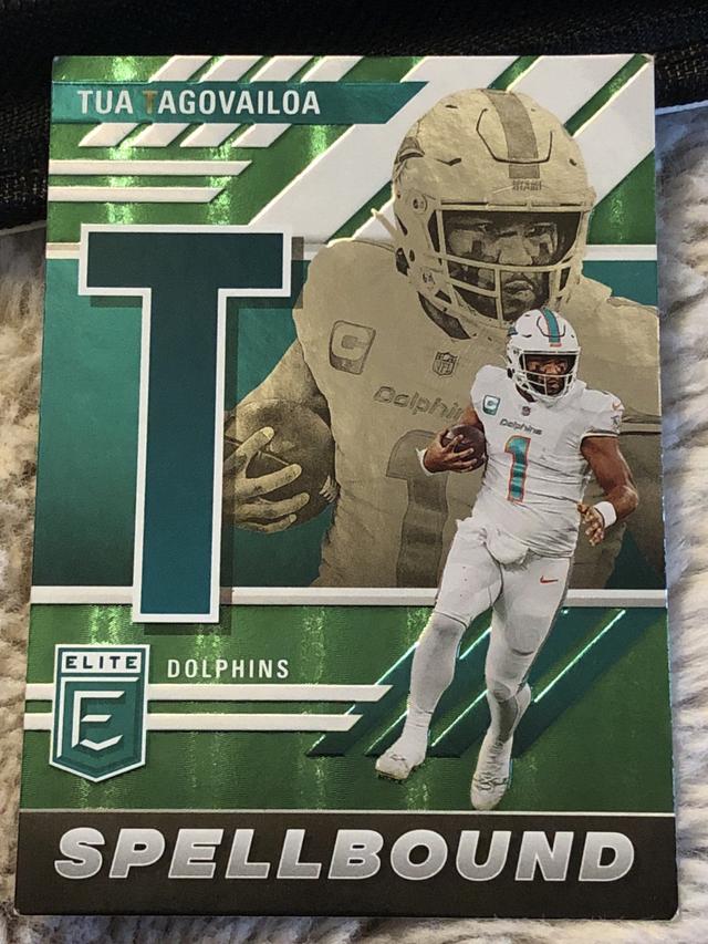 2023 Donruss Elite Football Tua Tagovailoa Spellbound Set #SB-TT1