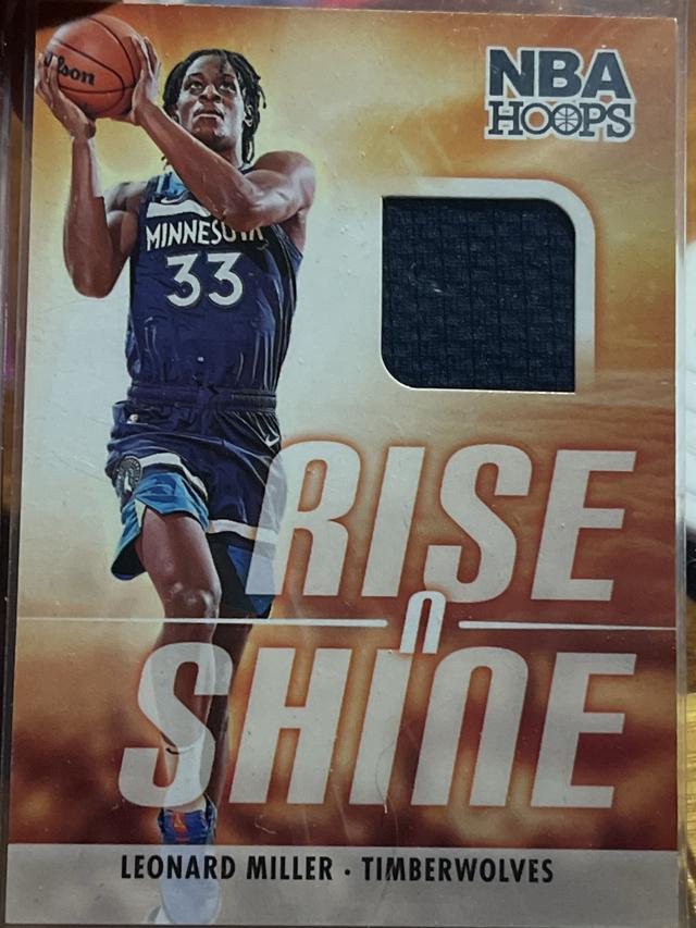 2023-24 Panini Hoops Leonard Miller Rise N Shine Memorabilia Set #RS-LEO